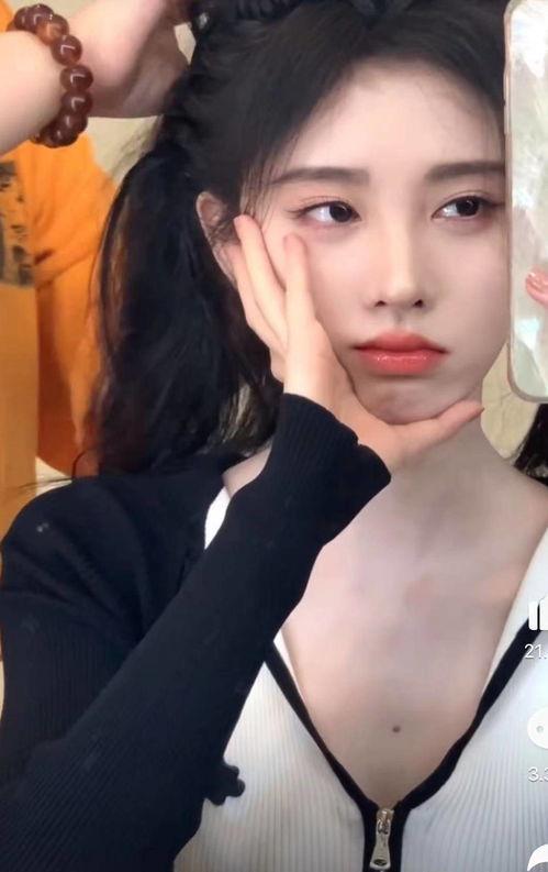 嫩白 在线视频 自拍,在线视频轻松打造完美肌肤