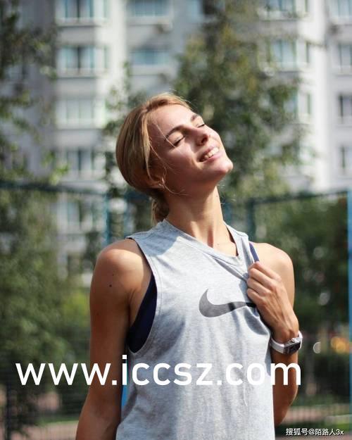 碰碰视频公开在线视频,揭秘热门在线视频背后的精彩故事